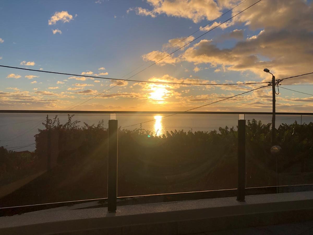 Calheta Ocean View Apartment 2 - Air Condition Estreito Da Calheta エクステリア 写真